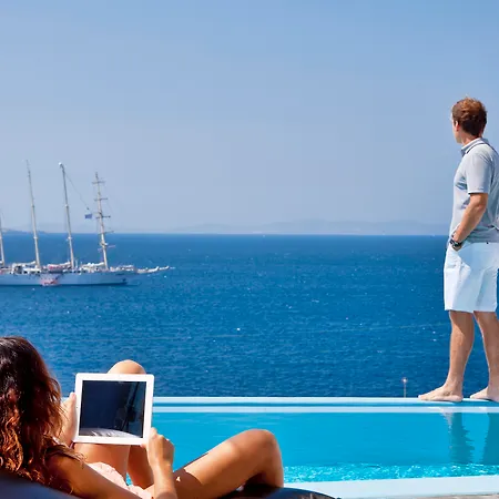 Kouros & Hotel 5*