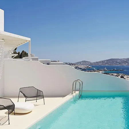 Kouros & Hotel 5*