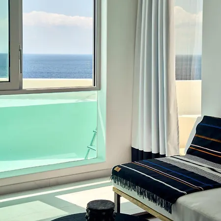 Hotel Kouros & Mykonos Town